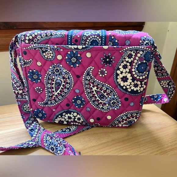 Vera Bradley Rachel Crossbody in Boysenberry - NWT - Picture 8 of 12